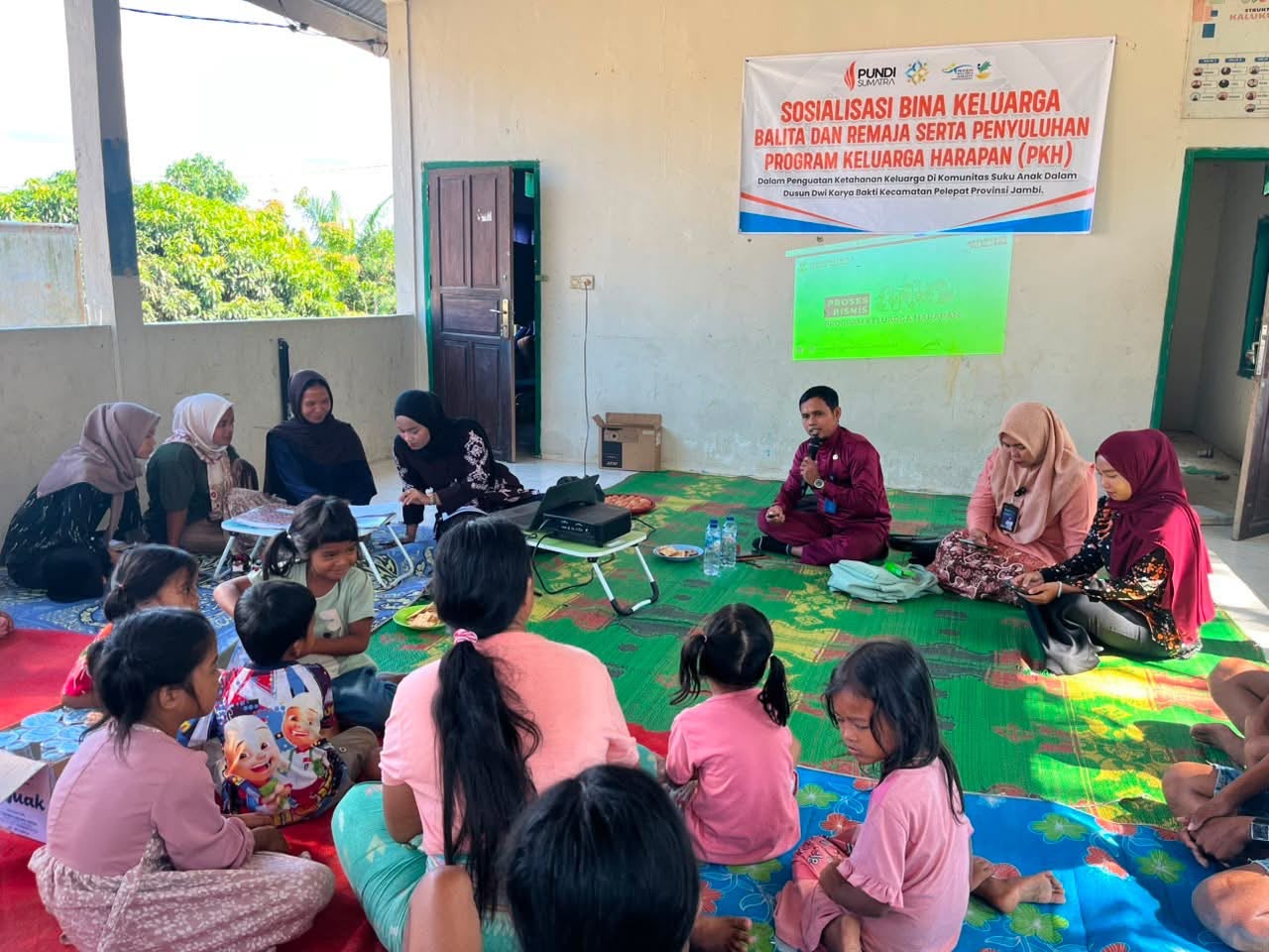 Dokumentasi kegiatan sosialisasi bina keluarga remaja dan penyuluhan program keluarga harapan